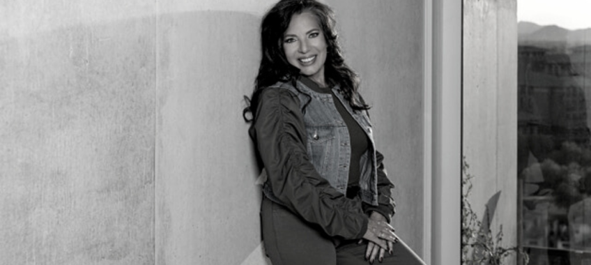The riz interviews linda baer of renovovita